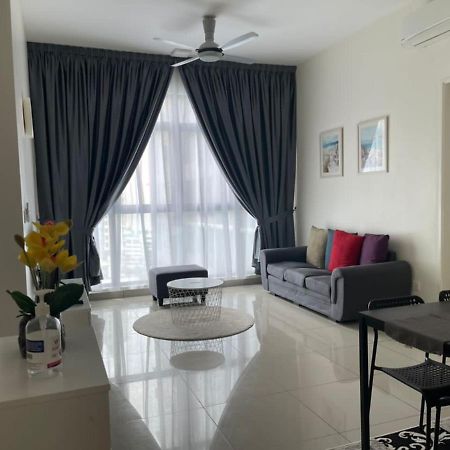 Ioi Conezion Iman'S Home With Pool View Unit Putrajaya Dış mekan fotoğraf