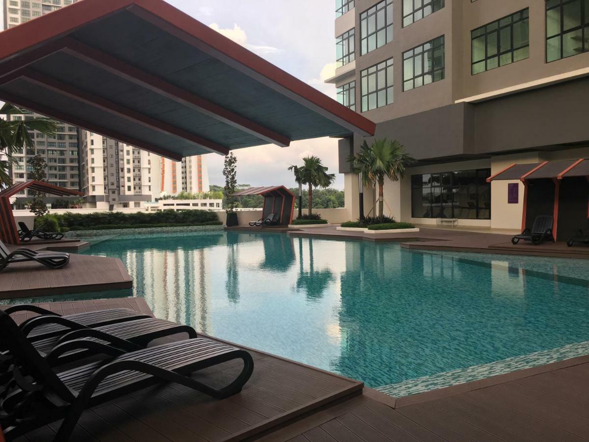 Ioi Conezion Iman'S Home With Pool View Unit Putrajaya Dış mekan fotoğraf